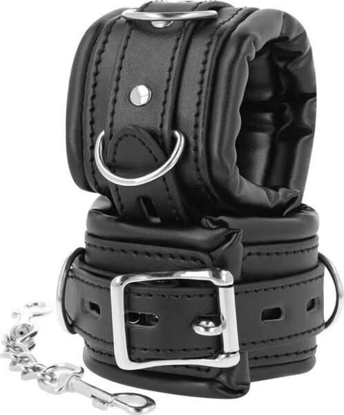 Menottes BDSM Darkness Padded Locking Cuffs rembourrées, avec leur boucle de verrouillage