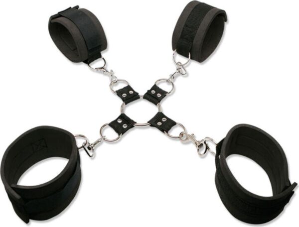 Pipedream Extreme Hogtie Kit avec menottes de poignet et de cheville, hogtie en métal et masque