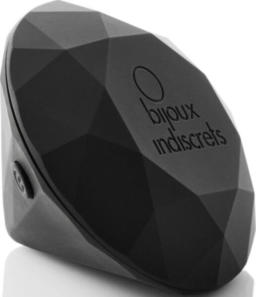 Vibromasseur clitoridien Bijoux Indiscrets Twenty One Matte Black, en forme de diamant avec une finition noir mat