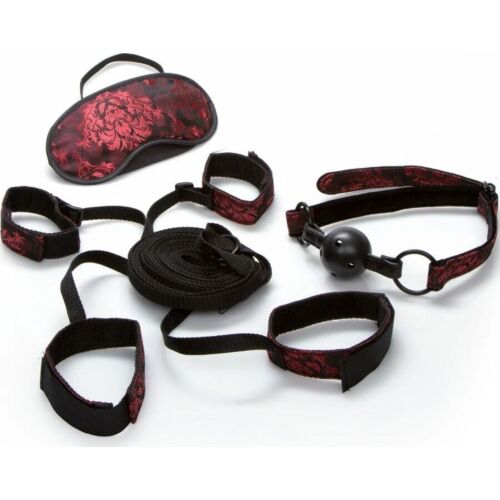 Set Bondage CALEXOTICS Scandal Kit de Support de Lit
