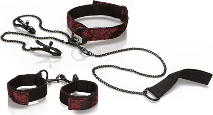 Scandal kit de soumission Scandal kit de soumission