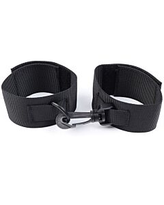 Menottes Sensuelles Ohmama