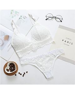 Ensemble soutien-gorge et culotte motif floral et transparences - Blanc