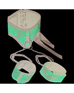 Collier Posture avec des menottes