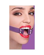 gag Ouch avec des ceintures en cuir violet