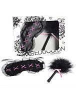 Kit coups de plumeau et mascara noir