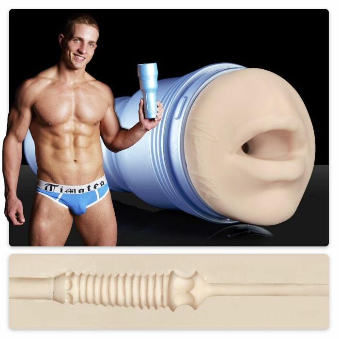 bouche humide de Marcus